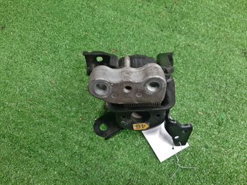 ПОДУШКА ДВС НА TOYOTA COROLLA  AXIO ZRE142 2ZR-FE