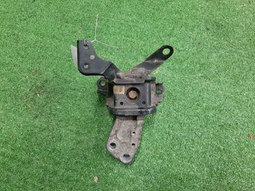 ПОДУШКА ДВС НА TOYOTA COROLLA  AXIO NZE141 1NZ-FE