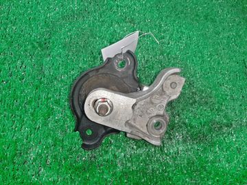 ПОДУШКА ДВС НА HONDA FIT GD1 L13A