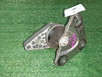 ПОДУШКА ДВС НА MAZDA DEMIO DY3W ZJ-VE