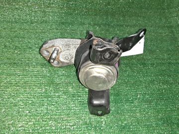 ПОДУШКА ДВС НА TOYOTA COROLLA NZE121 1NZ-FE