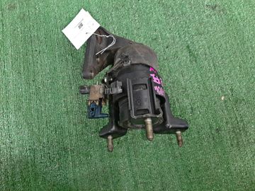 ПОДУШКА ДВС НА TOYOTA ALPHARD MNH10W 1MZ-FE