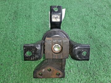 ПОДУШКА ДВС НА MITSUBISHI LANCER CEDIA CS6A 4G94