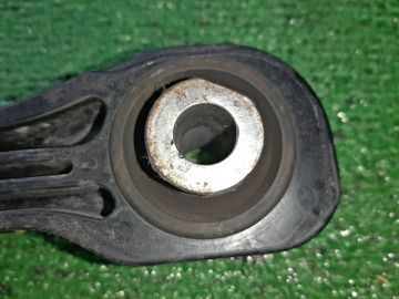 ПОДУШКА ДВС НА HONDA VEZEL RV5 LEC