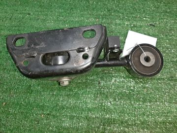 ПОДУШКА ДВС НА TOYOTA ESTIMA ACR30W 2AZ-FE