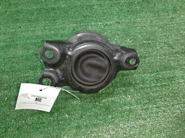 ПОДУШКА ДВС НА HONDA STEPWGN RK1 R20A