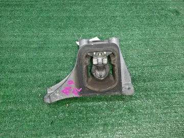 ПОДУШКА ДВС НА HONDA STREAM RN9 R20A