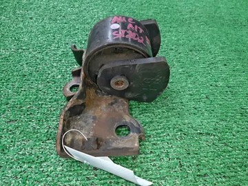 ПОДУШКА ДВС НА TOYOTA CELICA ST202 3S-GE