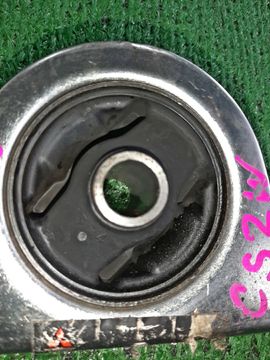 ПОДУШКА ДВС НА MITSUBISHI LANCER CEDIA CS2W 4G15