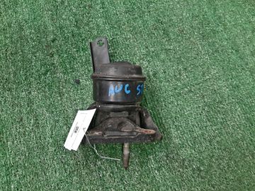 ПОДУШКА ДВС НА TOYOTA CARINA ST195 3S-FE