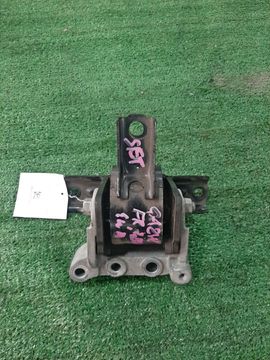 ПОДУШКА ДВС НА MITSUBISHI RVR GA2W 4B11