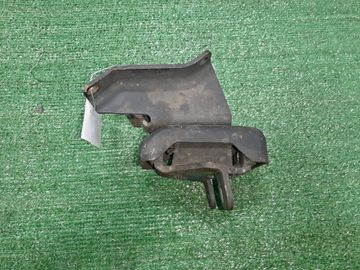 ПОДУШКА ДВС НА ISUZU BIGHORN UBS25 6VD1