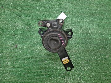 ПОДУШКА ДВС НА TOYOTA CARINA ST210 3S-FE