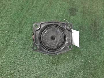 ПОДУШКА ДВС НА HONDA LEGEND KB2 J37A