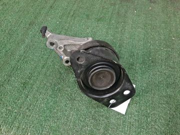 ПОДУШКА ДВС НА HONDA LEGEND KB2 J37A