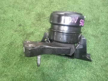 ПОДУШКА ДВС НА TOYOTA RACTIS NCP125 1NZ-FE