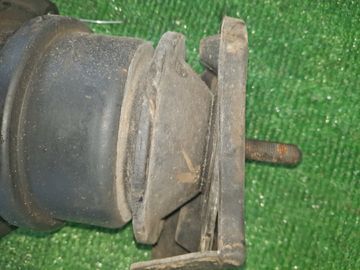 ПОДУШКА ДВС НА HONDA INSPIRE UA4 J25A