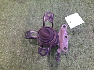 ПОДУШКА ДВС НА SUZUKI SPACIA MK53S R06A