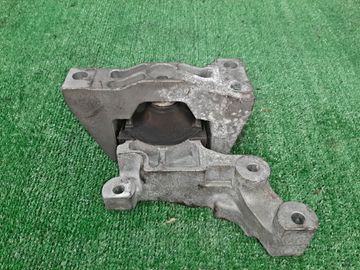 ПОДУШКА ДВС НА NISSAN JUKE F15 HR15DE