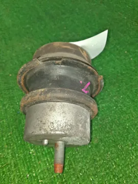 ПОДУШКА ДВС НА NISSAN FUGA KY51 VQ37VHR