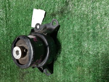ПОДУШКА ДВС НА HONDA FIT GP6 LEB