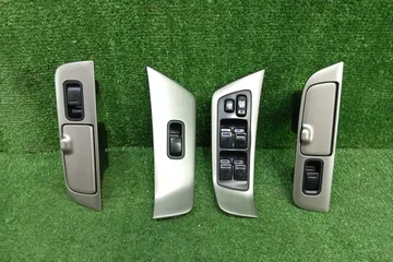 БЛОК УПРАВЛЕНИЯ СТЕКЛАМИ НА TOYOTA HARRIER MCU10W
