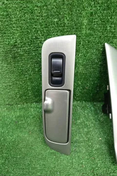 БЛОК УПРАВЛЕНИЯ СТЕКЛАМИ НА TOYOTA HARRIER MCU10W