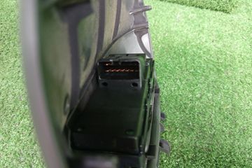 БЛОК УПРАВЛЕНИЯ СТЕКЛАМИ НА TOYOTA CAMI J122E