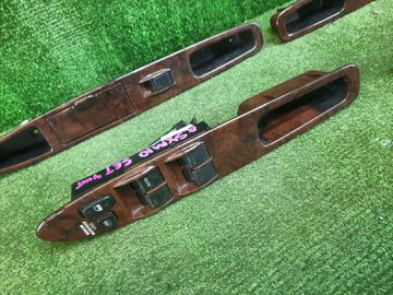 БЛОК УПРАВЛЕНИЯ СТЕКЛАМИ НА TOYOTA GAIA SXM10G