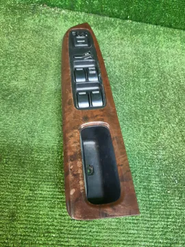 БЛОК УПРАВЛЕНИЯ СТЕКЛАМИ НА HONDA ODYSSEY RA6