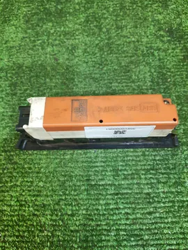 БЛОК УПРАВЛЕНИЯ СТЕКЛАМИ НА ISUZU ELF NKR66