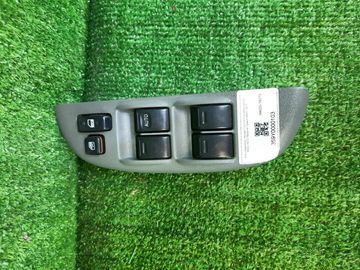 БЛОК УПРАВЛЕНИЯ СТЕКЛАМИ НА TOYOTA FUNCARGO NCP20