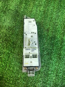 БЛОК УПРАВЛЕНИЯ СТЕКЛАМИ НА TOYOTA SPRINTER AE110