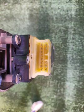 БЛОК УПРАВЛЕНИЯ СТЕКЛАМИ НА TOYOTA SPRINTER AE110