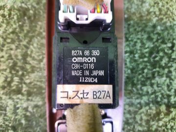 БЛОК УПРАВЛЕНИЯ СТЕКЛАМИ НА MAZDA FAMILIA BJ5W