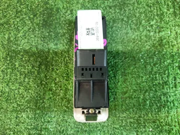 БЛОК УПРАВЛЕНИЯ СТЕКЛАМИ НА DAIHATSU PYZAR G303G