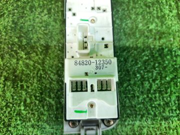 БЛОК УПРАВЛЕНИЯ СТЕКЛАМИ НА TOYOTA COROLLA AE110