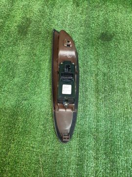 БЛОК УПРАВЛЕНИЯ СТЕКЛАМИ НА MAZDA MPV LW3W