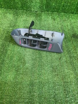 БЛОК УПРАВЛЕНИЯ СТЕКЛАМИ НА TOYOTA CAMI J100E