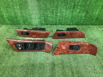 БЛОК УПРАВЛЕНИЯ СТЕКЛАМИ НА TOYOTA HARRIER ACU15W