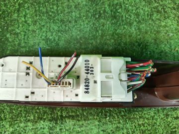 БЛОК УПРАВЛЕНИЯ СТЕКЛАМИ НА TOYOTA NADIA SXN10