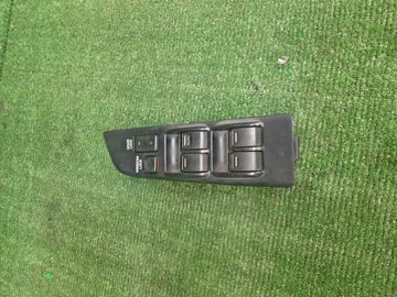 БЛОК УПРАВЛЕНИЯ СТЕКЛАМИ НА TOYOTA STARLET EP82