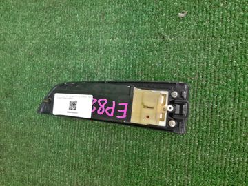 БЛОК УПРАВЛЕНИЯ СТЕКЛАМИ НА TOYOTA STARLET EP82