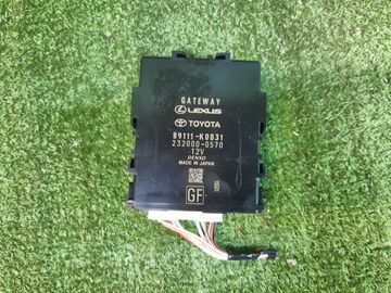 БЛОК УПРАВЛЕНИЯ НА TOYOTA YARIS MXPH10