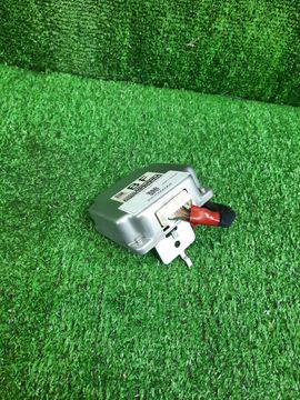 БЛОК УПРАВЛЕНИЯ НА NISSAN LEAF ZE1