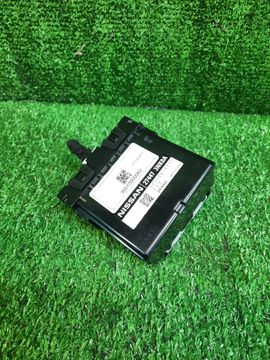 БЛОК УПРАВЛЕНИЯ НА NISSAN LEAF ZE1