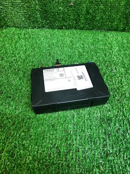 БЛОК УПРАВЛЕНИЯ НА NISSAN LEAF ZE1