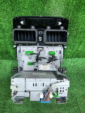 БЛОК УПРАВЛЕНИЯ КЛИМАТ КОНТРОЛЕМ НА HONDA INSPIRE UC1