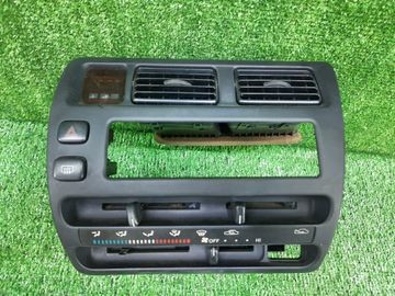 БЛОК УПРАВЛЕНИЯ КЛИМАТ КОНТРОЛЕМ НА TOYOTA SPRINTER AE100