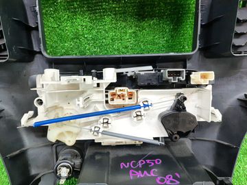 БЛОК УПРАВЛЕНИЯ КЛИМАТ КОНТРОЛЕМ НА TOYOTA PROBOX NCP50V